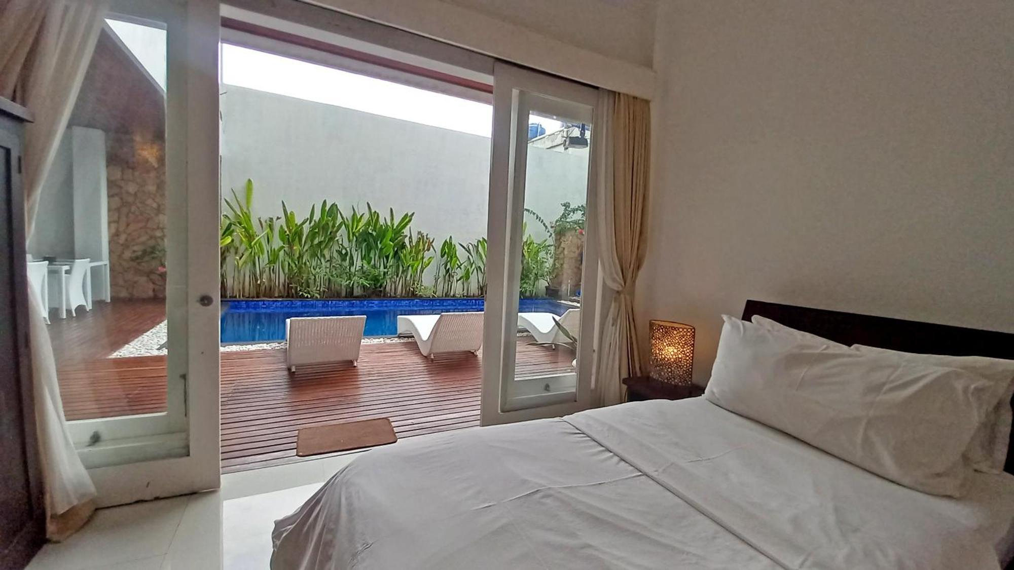 Lumière Hotel Gili Trawangan Esterno foto
