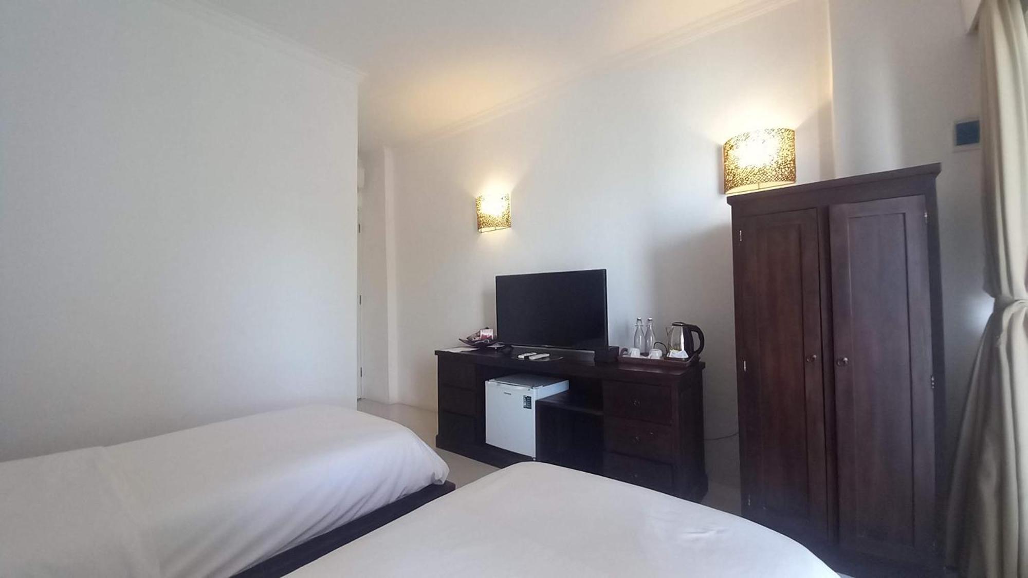 Lumière Hotel Gili Trawangan Esterno foto