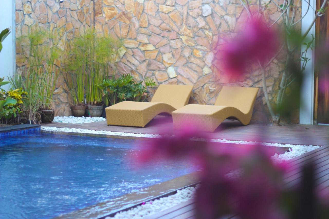 Lumière Hotel Gili Trawangan Esterno foto